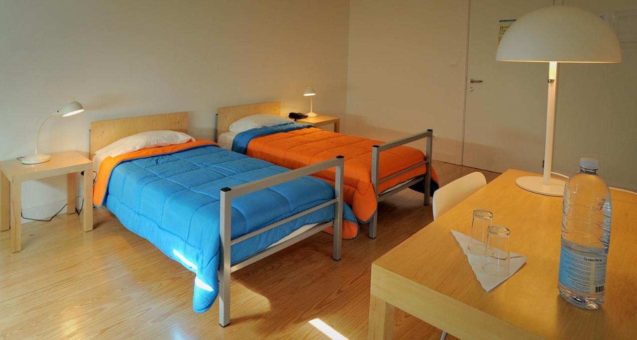 Azores Youth Hostels - Santa Maria 波尔图镇 外观 照片