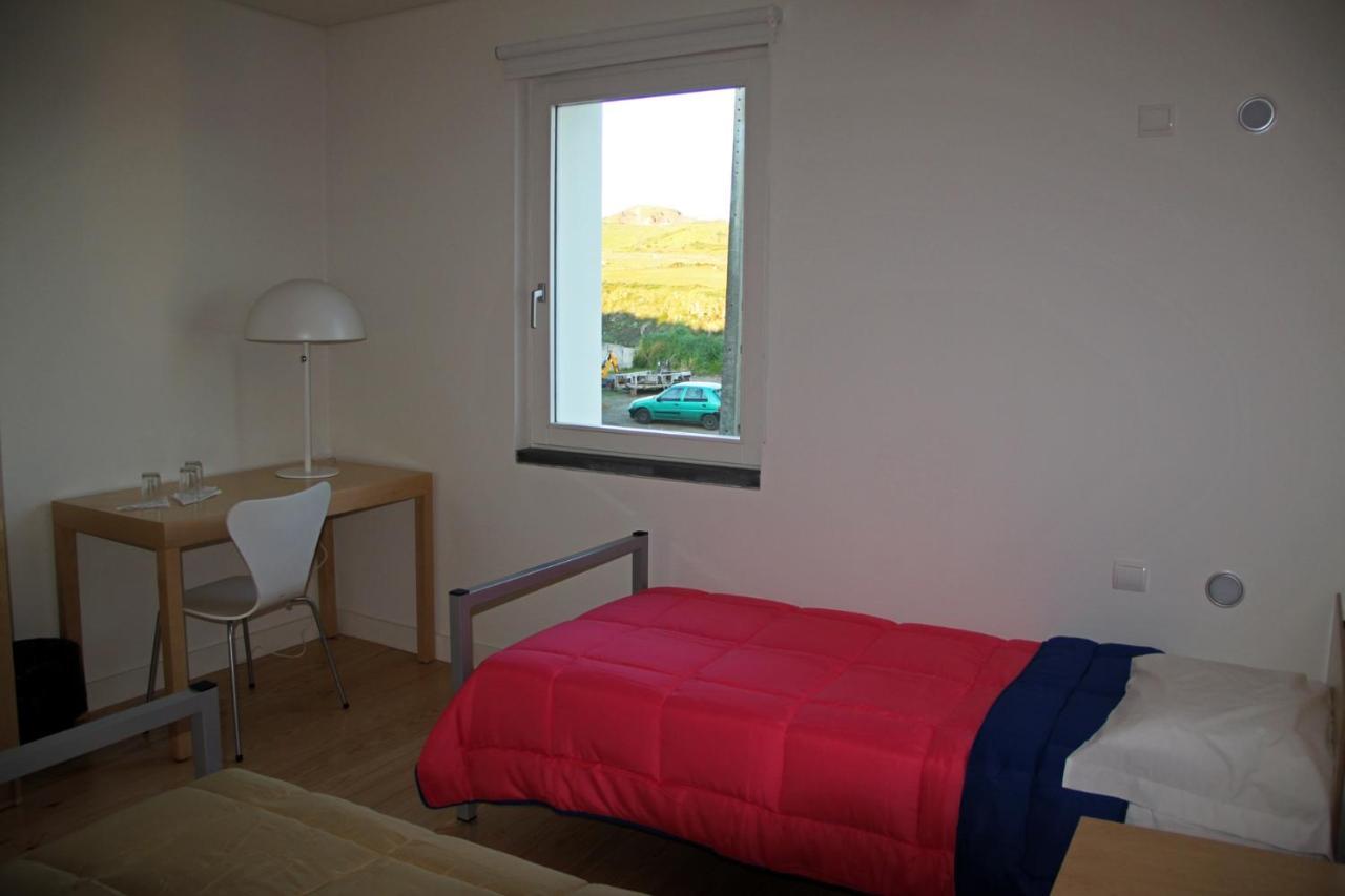 Azores Youth Hostels - Santa Maria 波尔图镇 外观 照片