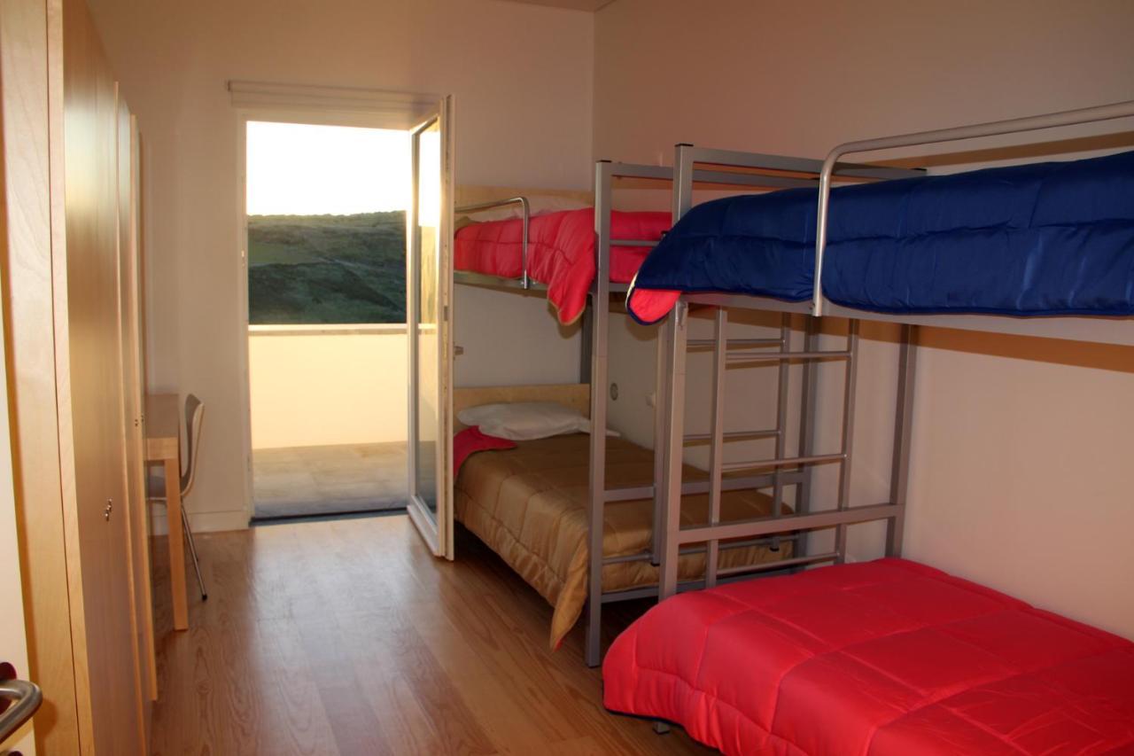Azores Youth Hostels - Santa Maria 波尔图镇 外观 照片